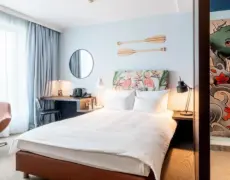 Descubre el lujo y encanto del Hotel Andel’s en Cracovia: La mejor opción para tu estadía