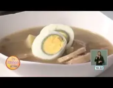 Descubre el auténtico sabor de Polonia con nuestro delicioso plato típico: Zurek, la sopa agria de centeno