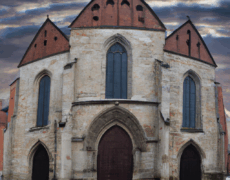 Descubre la impresionante Iglesia de Santa María en Polonia: Una joya turística que no te puedes perder en tu viaje